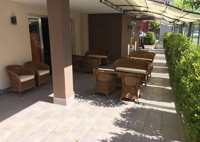 Hotel Leopardi