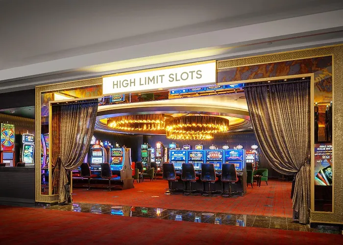 Circa Resort & Casino - Adults Only
