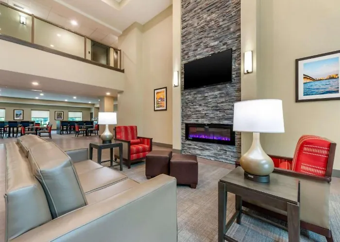 Coral Pointe Sarasota, An Ascend Collection Hotel