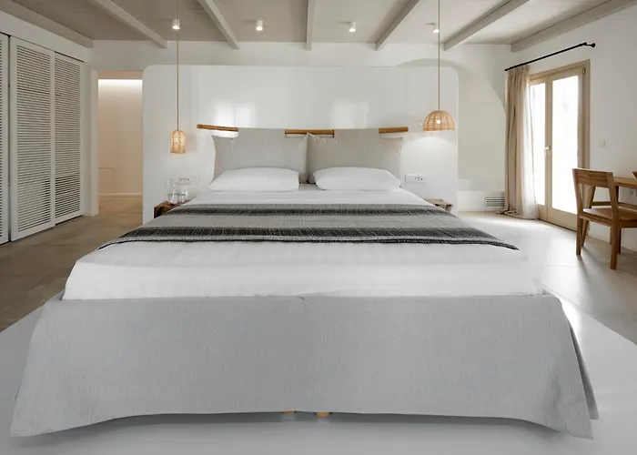 Arco Solium Suites