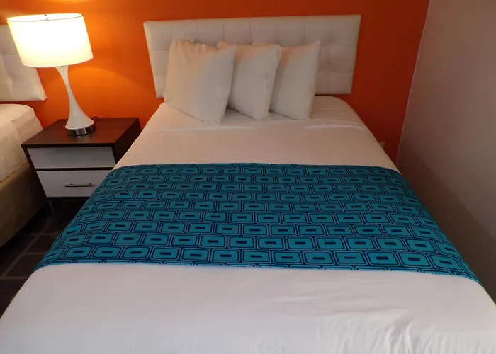 Dover Inn And Suites