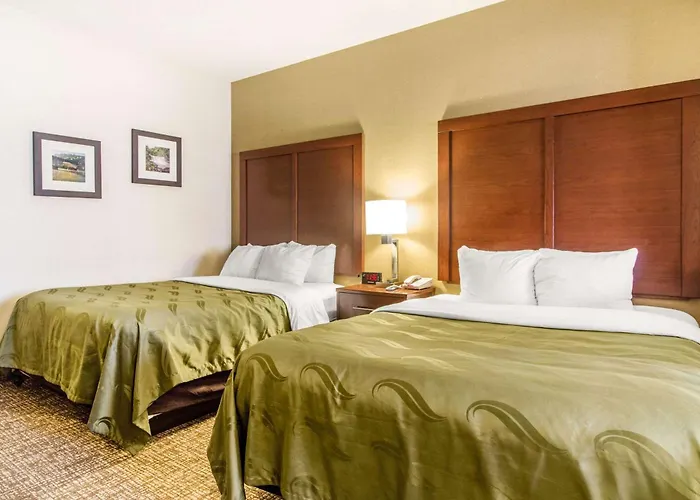Quality Suites Corbin North