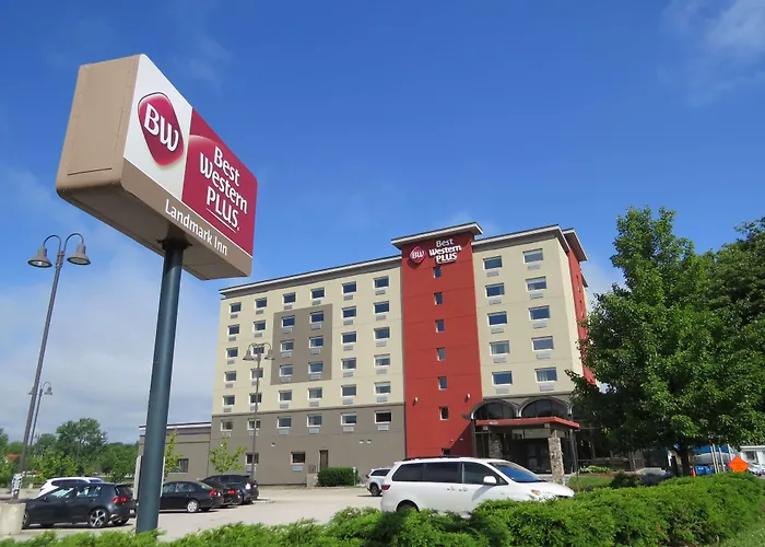 Best Western Plus Landmark Inn
