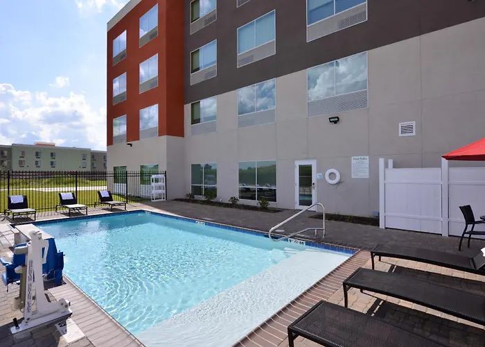 Holiday Inn Express Donaldsonville By Ihg