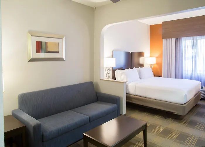 Holiday Inn Express & Suites - Oxford By Ihg