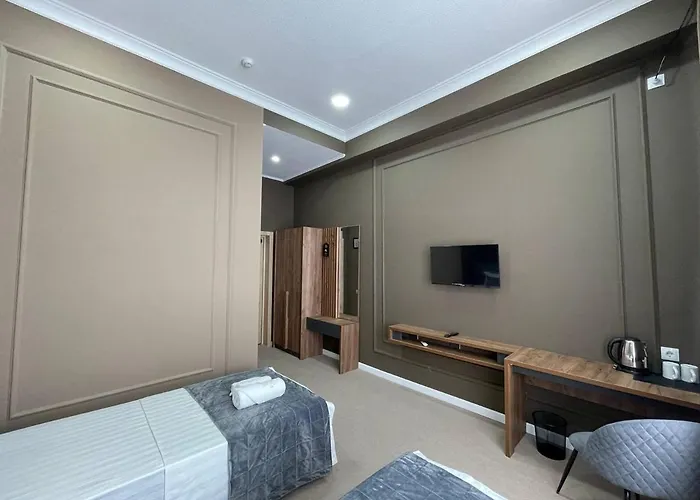 Emin Hotel