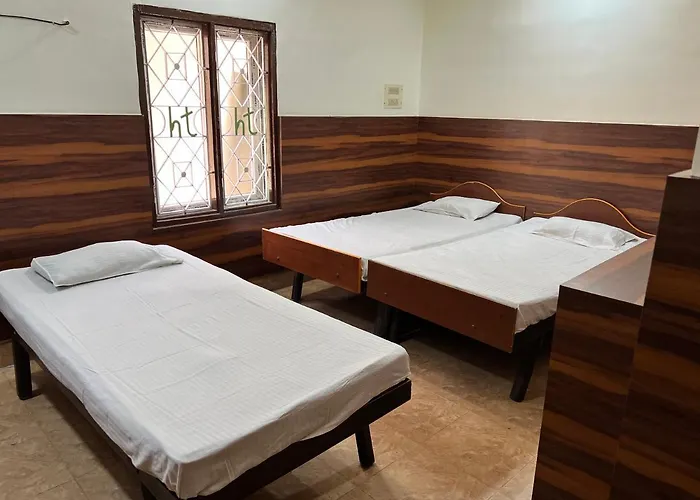 Hotel Thilak