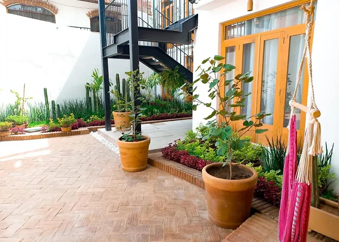 Santa Cecilia Hotel