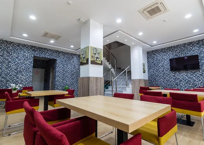 Hotel Zinou Zm