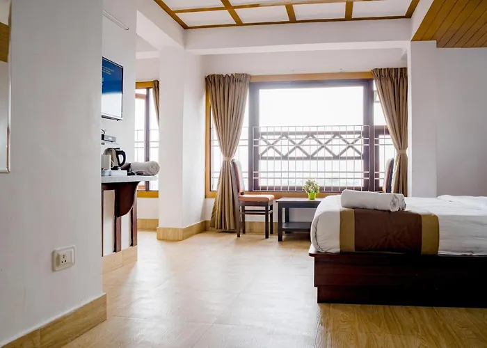 Hotel Gangtok Central Rooms ! Gangtok
