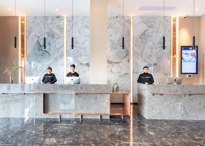Atour Hotel Anqing Wuyue Plaza