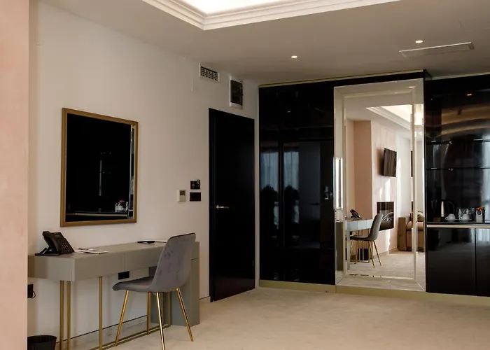 Hotel Eterno