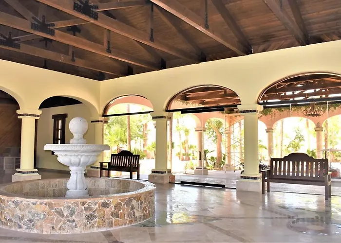 Hacienda Monarcas Resort