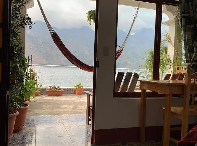 Hotel Villa del Lago, Gladys