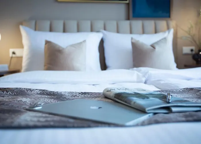 Delphi Hotel&Restaurant