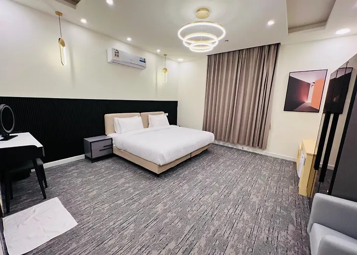 Falcon Grand Hotel