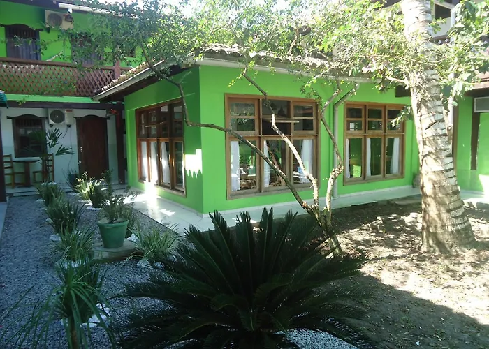 Hotel Vale Verde