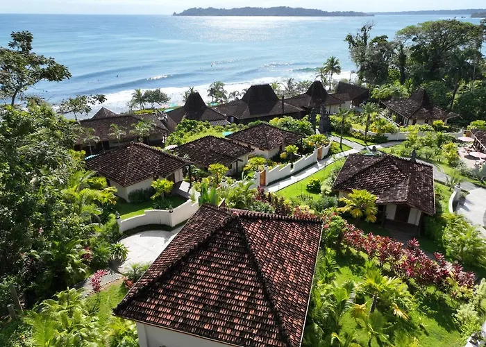 La Coralina Island House
