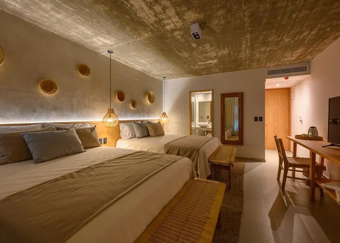 Ambar Hotel