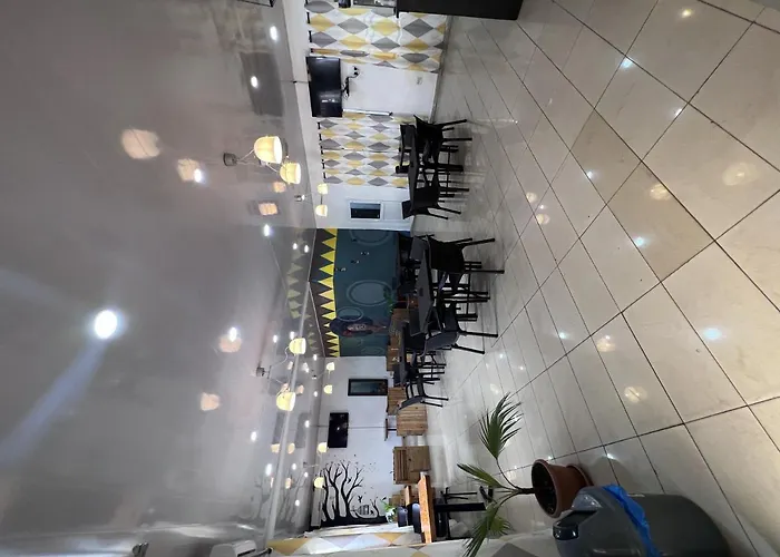 Sky Inn Hotel