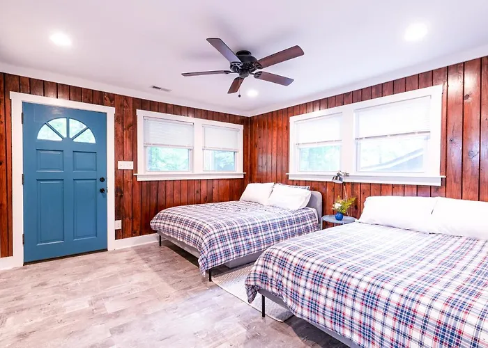 Foggy Bottom Cabins