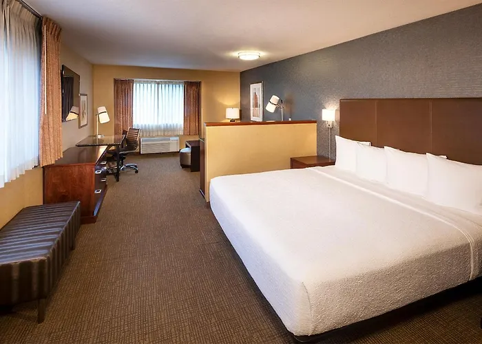 Silver Cloud Hotel - Portland