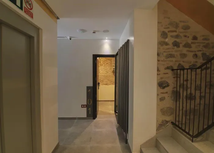 Grecorooms