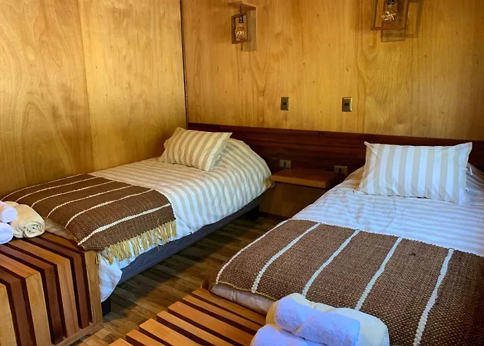 Illi Lodge & Hostel