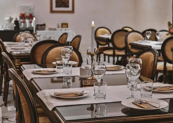 Garni Hotel Astral Park
