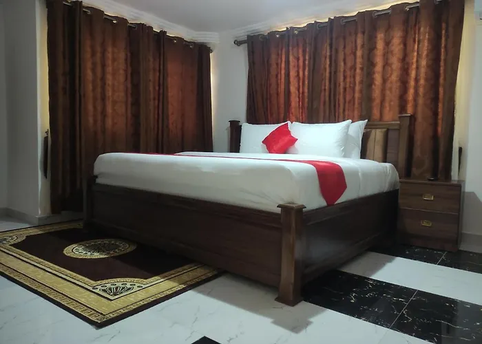 Bassi Hotel