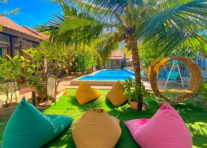MAY Bungalow