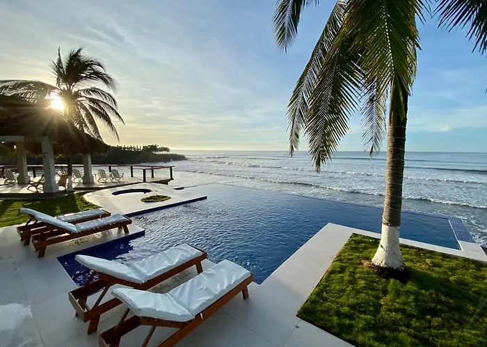 Vista Las Olas Resort