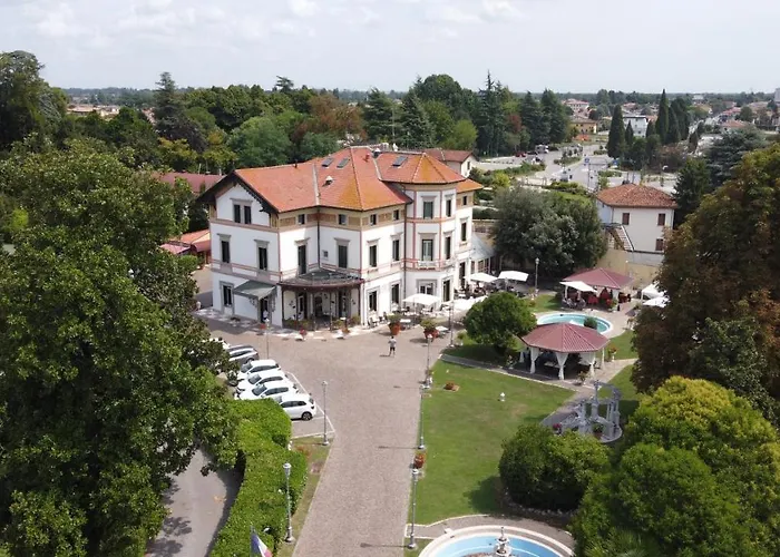 Hotel Villa Stucky