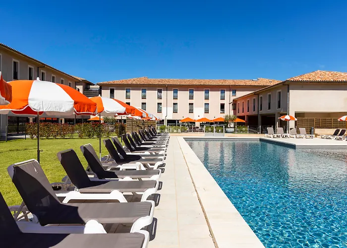 Grand Prix Hotel & Restaurant