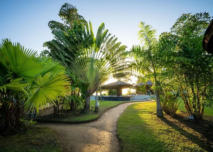 Houttuyn Wellness River Resort