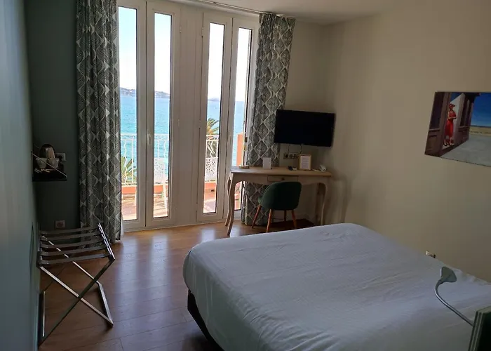 Les Galets Hotel Et B&B