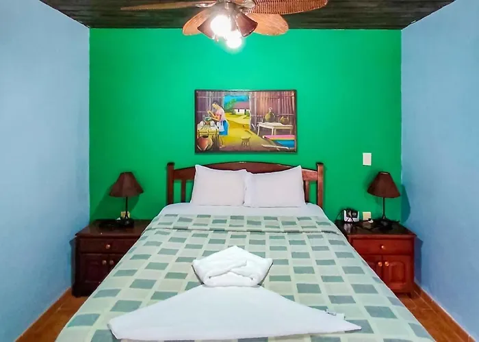 Hotel Casa Canada
