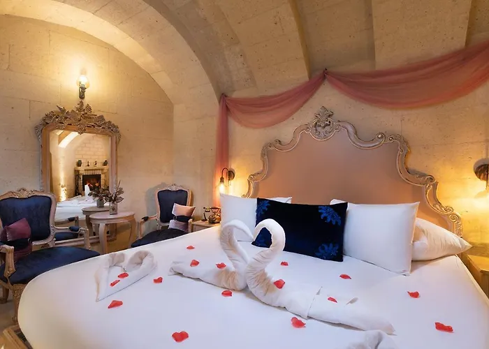 Elysion Cave Suites
