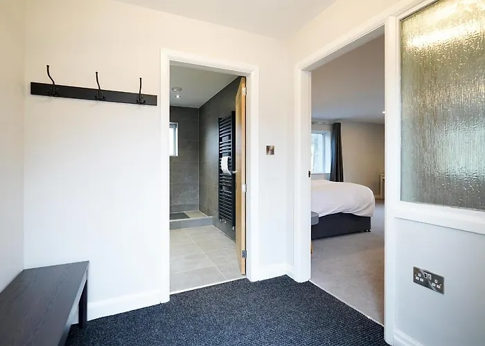 Cheshire Mews