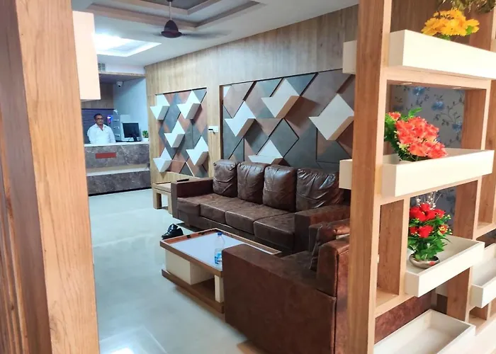 The Grand Takshak Hotel