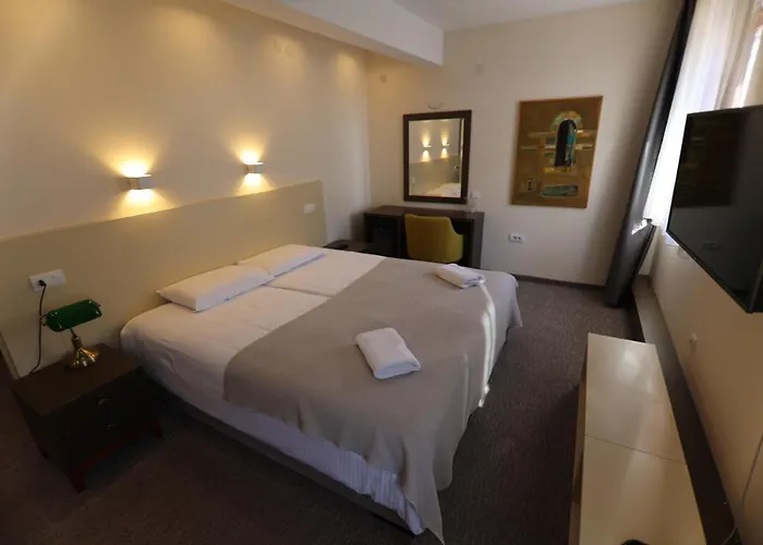 Hotel Happy