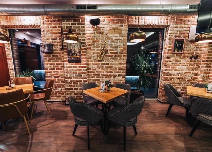 Urbanista Hotel&Bar