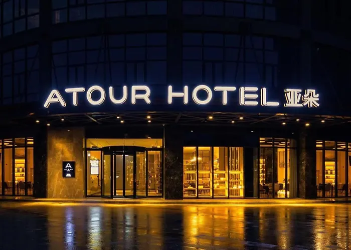 Atour Hotel Wuhan Tianhe Airport Tenglong Avenue Subway Station