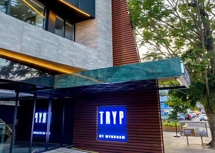 Tryp By Wyndham Santa Cruz