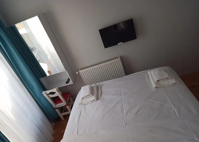 Buyukada Cinar Hotel (Adults Only)