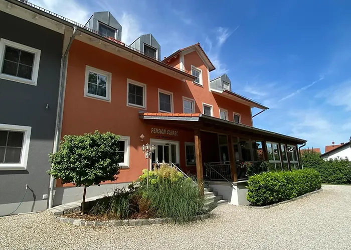 Hotel-Pension Scharl am Maibaum