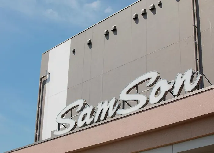 Samson Hotel