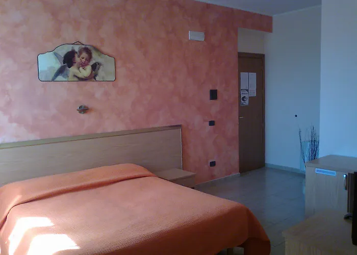 Life Hotel