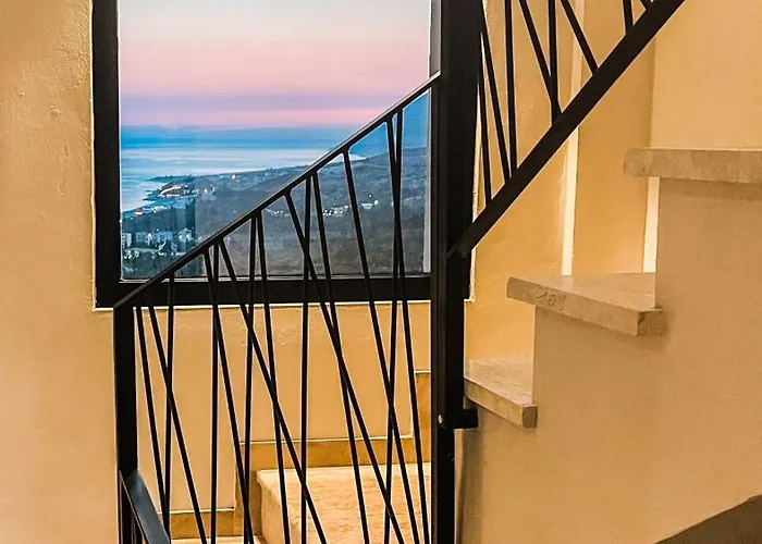 Gogo'S Boutique Hotel