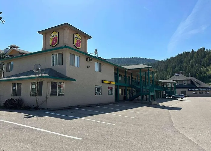 Super 8 By Wyndham Sicamous
